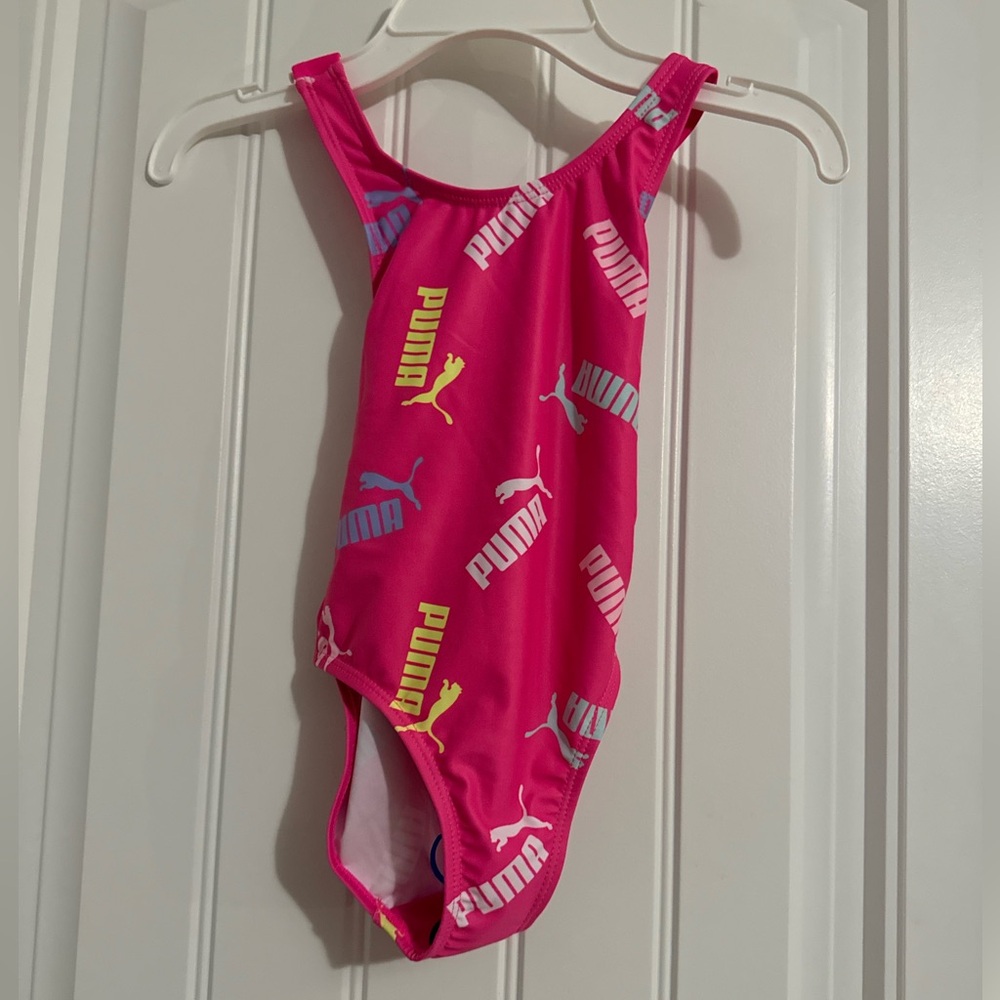 Cute Puma girls size 5 pink logo one piece swim suit new